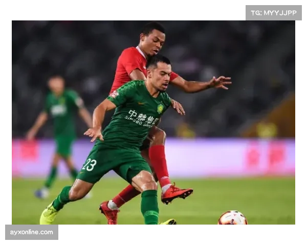 低位防守配合快速反击 中游球队凭借高效防反挑战豪门